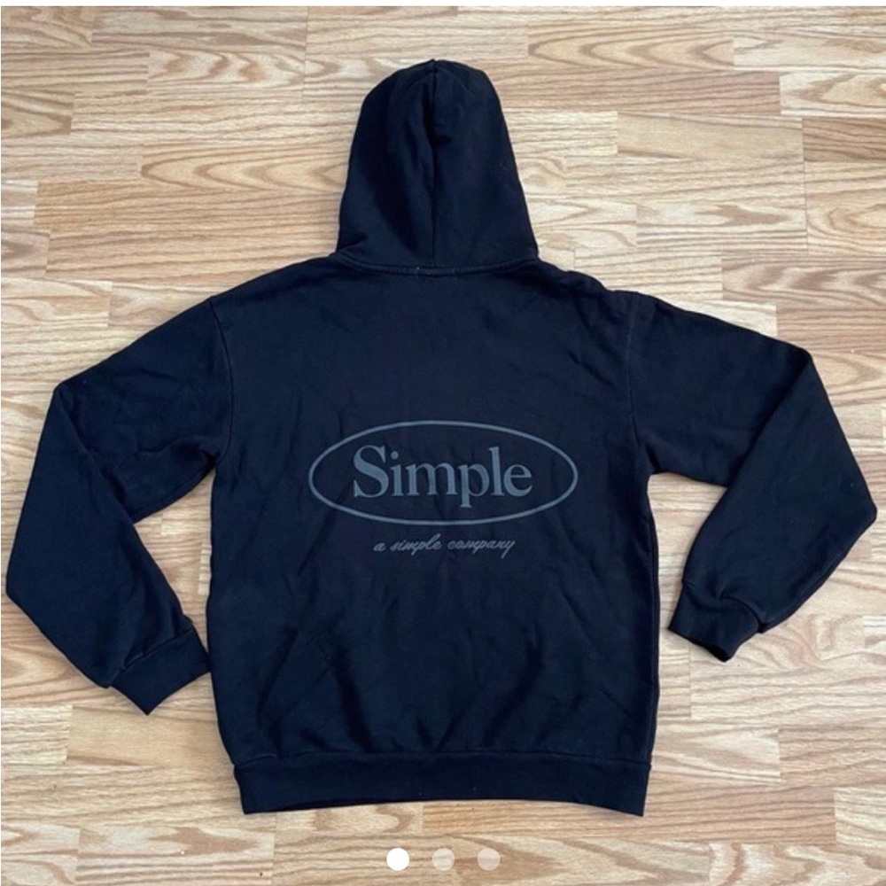 simple black hoodie